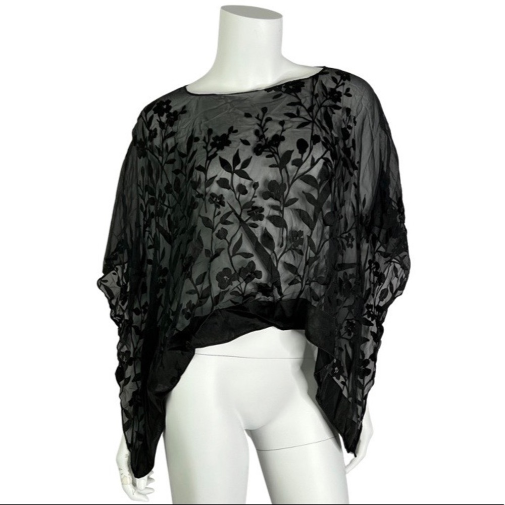 Bobbie Bee sheer floral poncho in size 4P